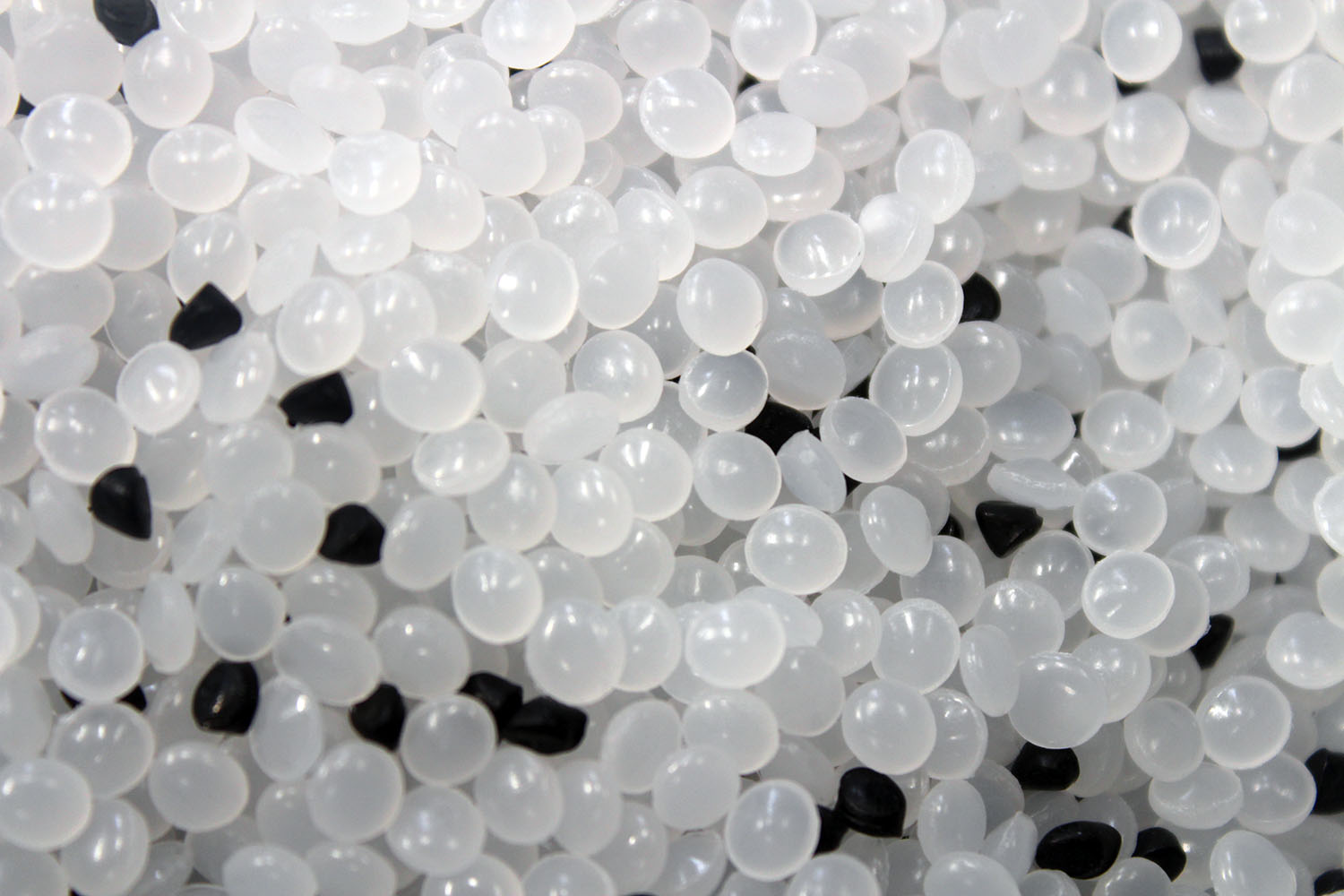 alallaf_high_quality_primary_materials_agriculture_jordan_polyethylene_pellets_plastic_1_1500X1000.JPG